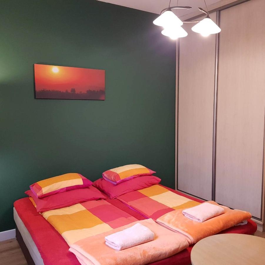 Euro-Room Krakau Buitenkant foto